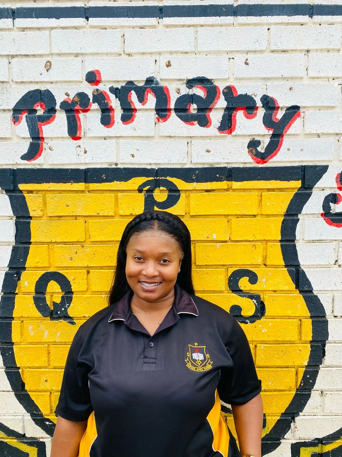 MS NHLAPO